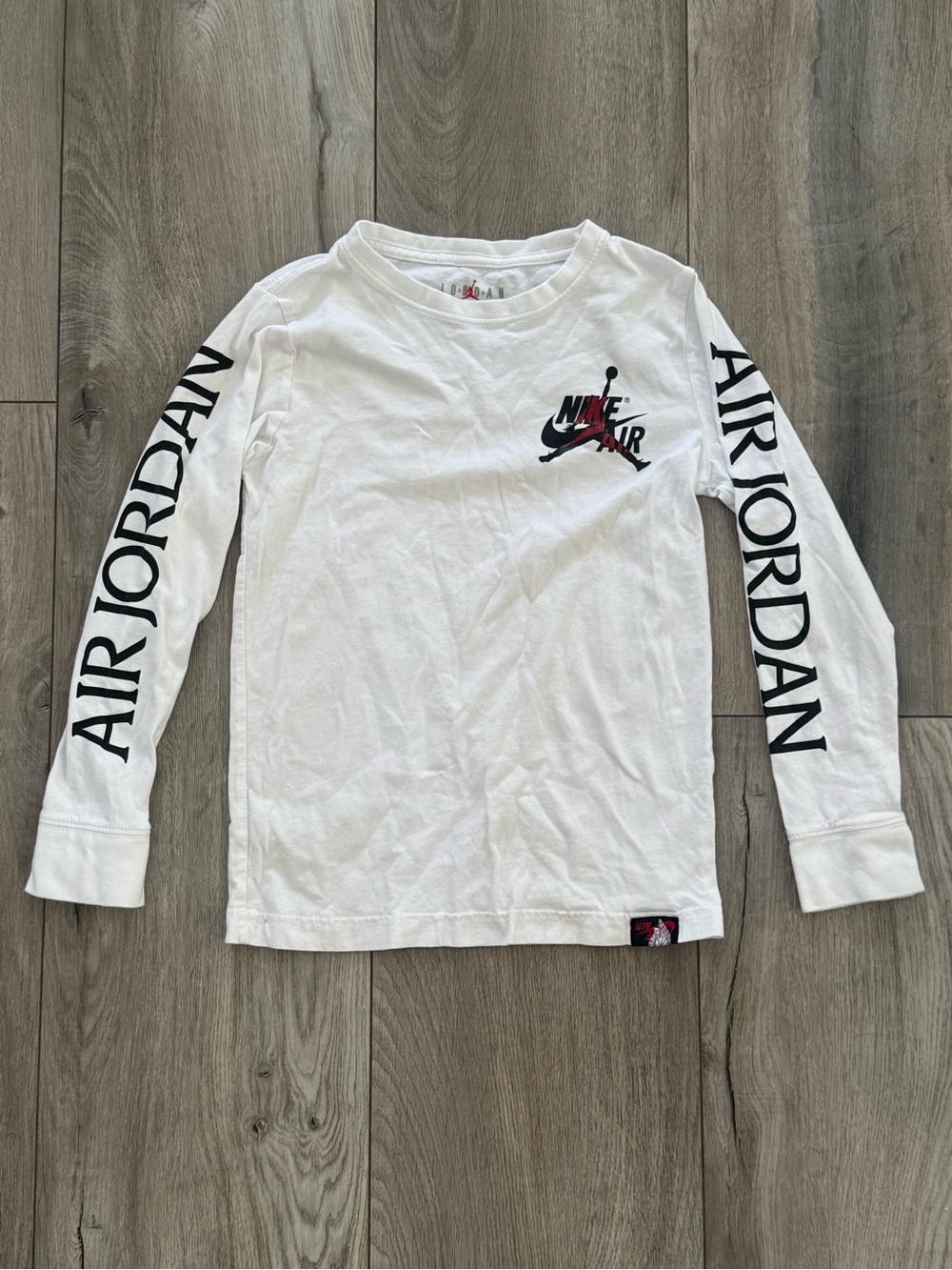 Kids Jordan White Long-Sleeve Tee with Black 'Air Jordan' Sleeve Graphics